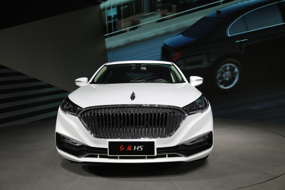 保时捷macan竟然有失传已久的兄弟?bmw新m5到底长什么样!