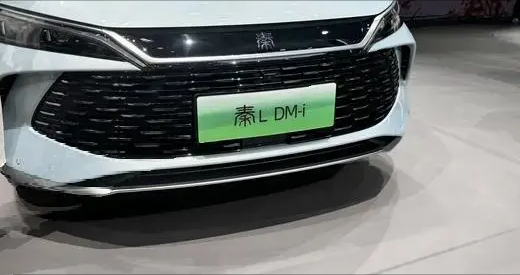 比亚迪“五大轿车”来袭,造型“脱胎换骨”,能否引领新潮流?
